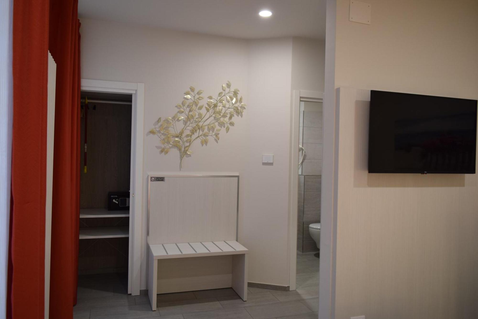 Hotel Lido ヴァラッツェ エクステリア 写真