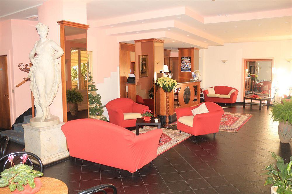 Hotel Lido ヴァラッツェ エクステリア 写真