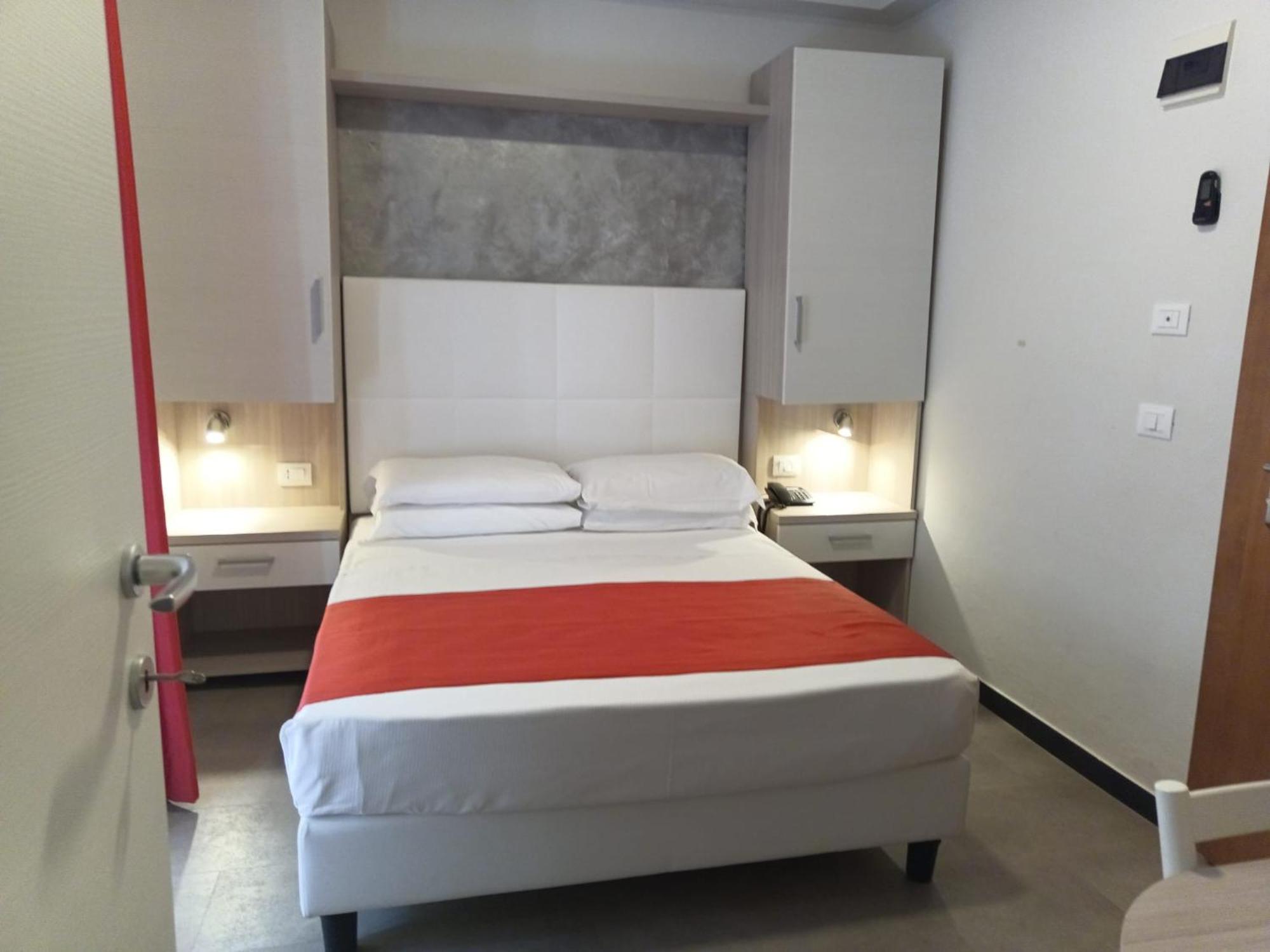 Hotel Lido ヴァラッツェ エクステリア 写真